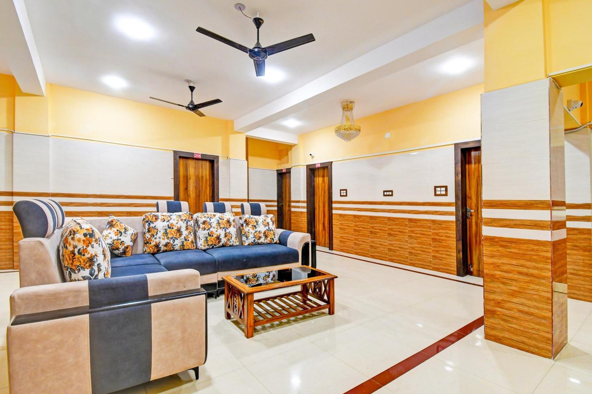 Super Hotel O Maa Bhubaneswari Hotel Exterior foto